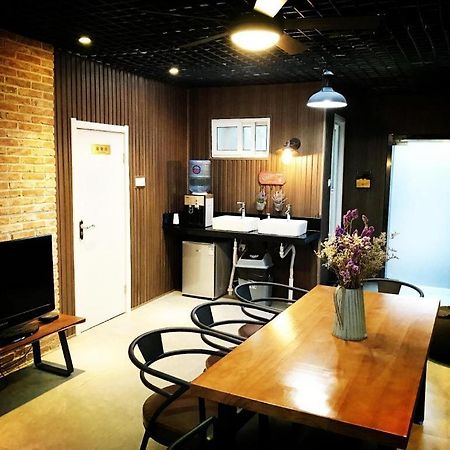 צ'ינגדאו Lantian Garden Hostel מראה חיצוני תמונה